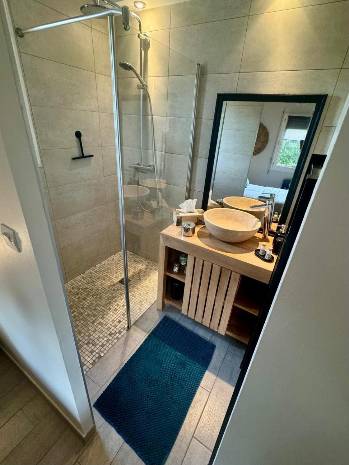 La Crevette Bed and Breakfast Villerville Eksteriør billede